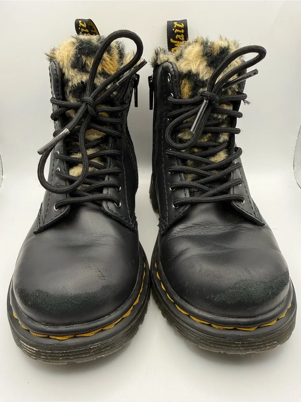 Dr.Martens Black Leather Lace-Up Boots with Leopard Fur Lined Girls 10
